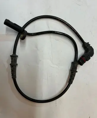 Mercedes-Benz C W203 ABS brake wheel speed sensor A2035400417