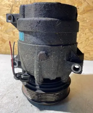 Renault Scenic I Air conditioning (A/C) compressor (pump) 7700105765 R134A