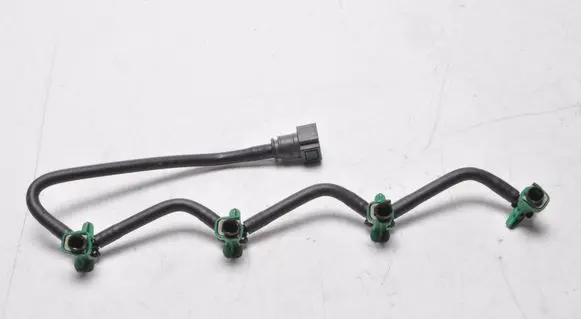 Volvo V40 Fuel return line/hose 
