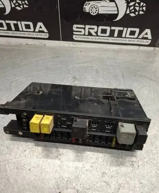 Mercedes-Benz C W203 Fuse module 0025457801 5DK00797400
