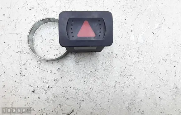 Volkswagen Golf IV Hazard light switch jl51439-533