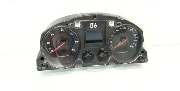 Volkswagen PASSAT B6 Speedometer (instrument cluster) 3C0920960A V0013000