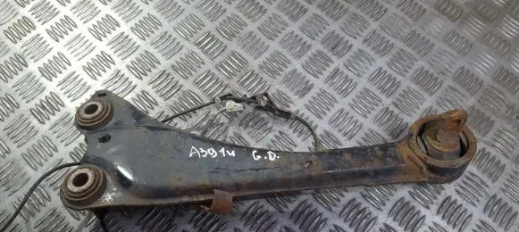 Toyota Avensis T270 Rear upper control arm/wishbone