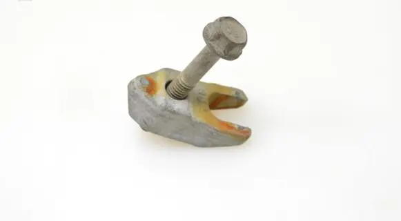 Chevrolet Captiva Fuel Injector clamp holder