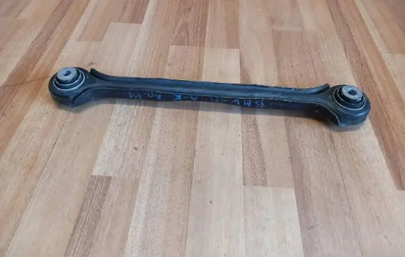 BMW 1 E81 E87 Rear control arm 6763471 33322406290 2406290