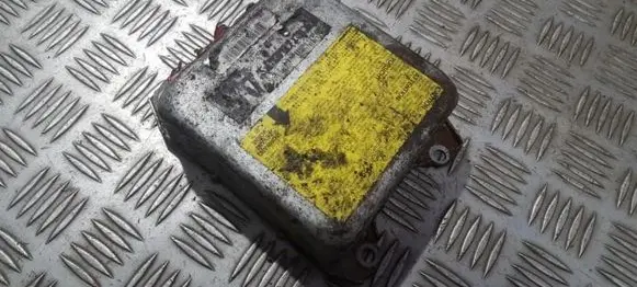 Mitsubishi Space Wagon Airbag control unit/module