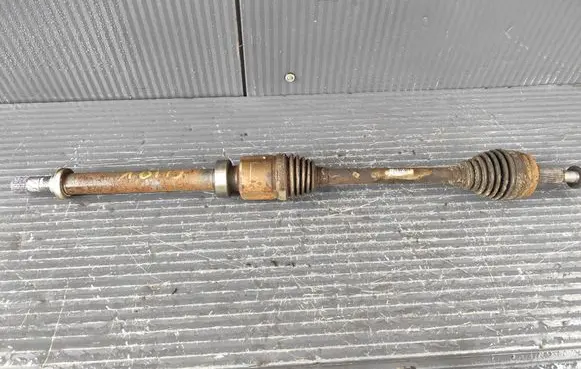 Renault Clio V Front driveshaft 391001267R