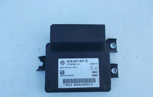 Volkswagen PASSAT B6 Hand brake control module 3C8907801E