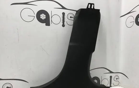BMW 4 G22 G23 G24 G26 (B) pillar trim (bottom) 7490760