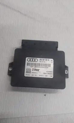 Audi A4 S4 B8 8K Hand brake control module 8K0907801K 8K0907801J