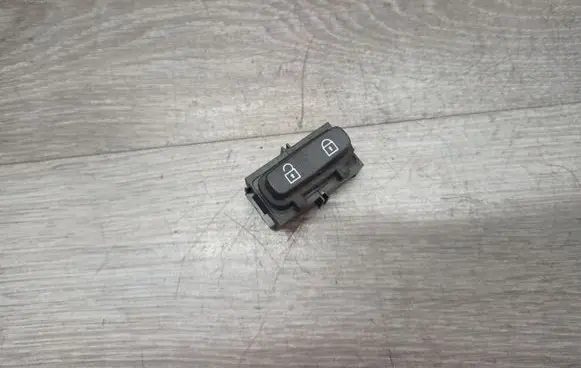 Central locking switch button
