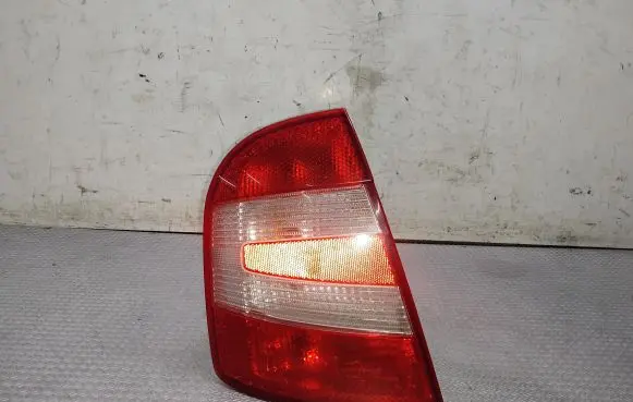 Skoda Fabia Mk1 (6Y) Rear/tail lights 6Y6945095D 6Y6945257