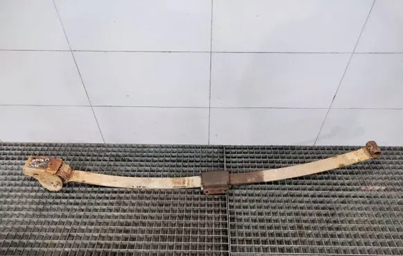 Chrysler Grand Voyager IV Rear leaf spring 