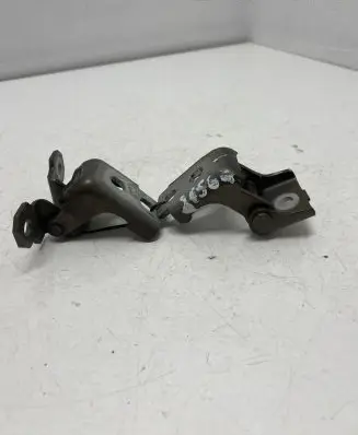 Front door hinge set