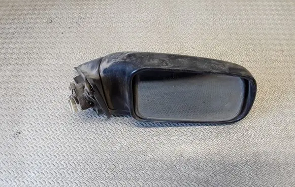 Mitsubishi Galant Front door electric wing mirror E200749