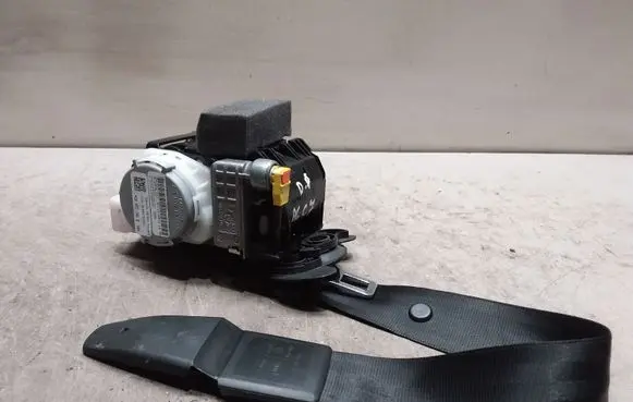 Audi A6 S6 C7 4G Front seatbelt 4G8857706D