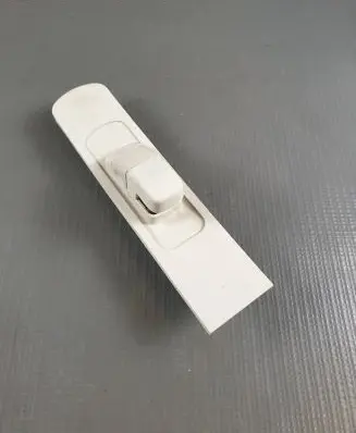 Ford Ecosport Seat belt height adjuster 34062345 025100500