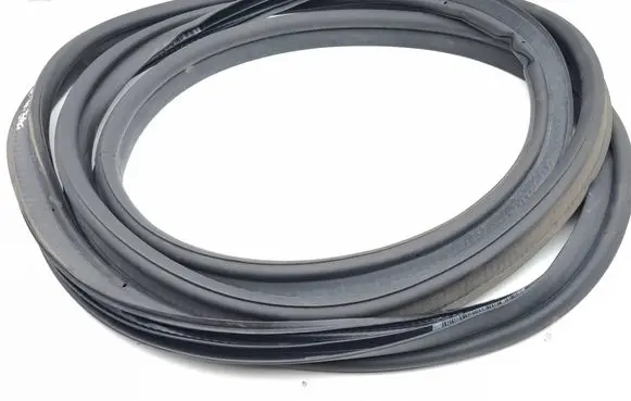 KIA Sportage Trunk rubber seal (body) 