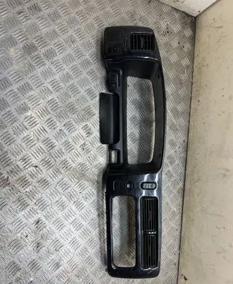 Mitsubishi Pajero Sport I Dashboard trim MR550067