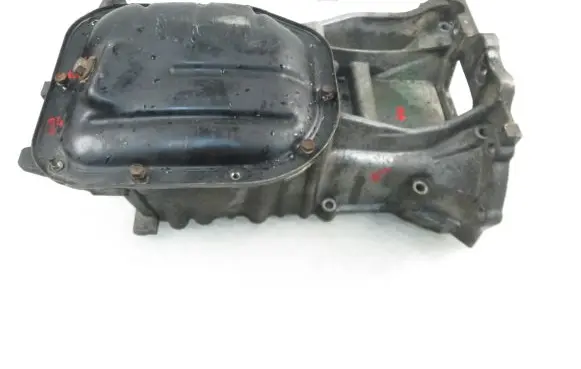 Toyota Yaris Oil sump