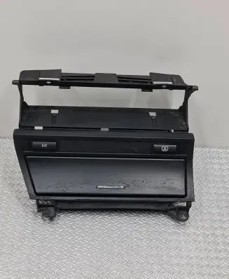 BMW 3 E46 Car ashtray 307090800