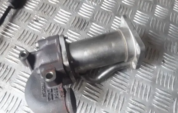 Renault Scenic II - Grand scenic II EGR valve cooler 8200545260