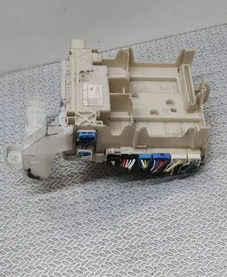 Citroen C1 Fuse module 827300H050A 4E072480
