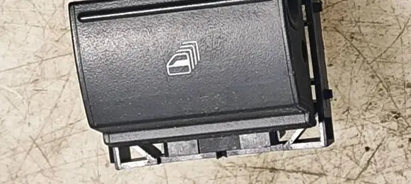 Volkswagen Eos Electric window control switch 1Q0959873B