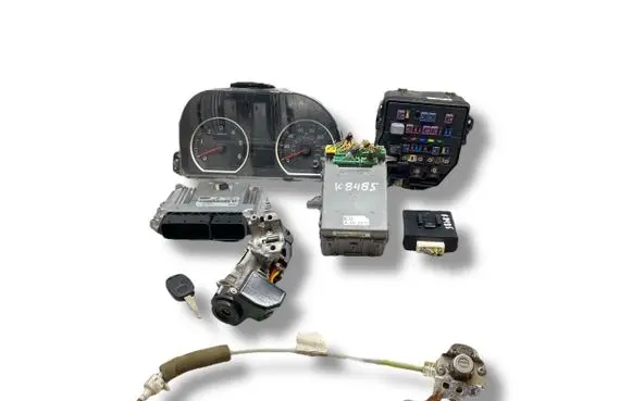 Honda CR-V Engine ECU kit and lock set 0281013633 39670SWWG02 1881002550