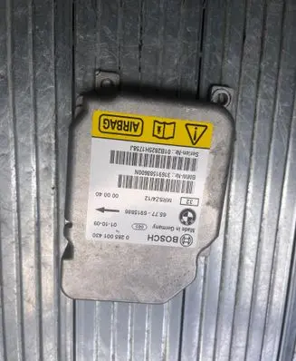 Mini One - Cooper R50 - 53 Airbag control unit/module 0285001430 01B2825H1758J 31691588600N