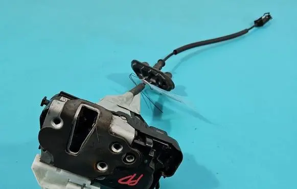 Ford Focus Front door lock JX7AA21812ED IMPRK1583075