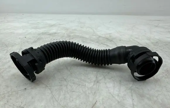 Breather/breather pipe/hose