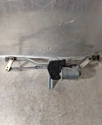 Nissan NV300 Front wiper linkage and motor 0390243508 20170121