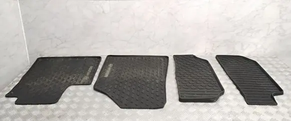 Hyundai Kona II Car floor mat set HF131ADE00
