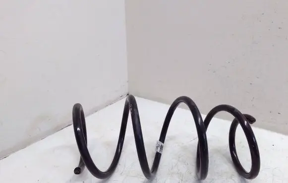 Mercedes-Benz GLA W156 Front coil spring
