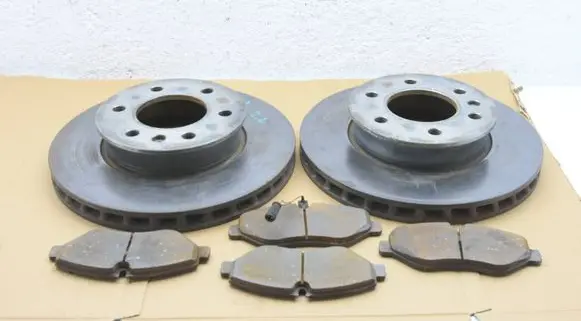 Mercedes-Benz Sprinter W907 W910 Front brake disc 