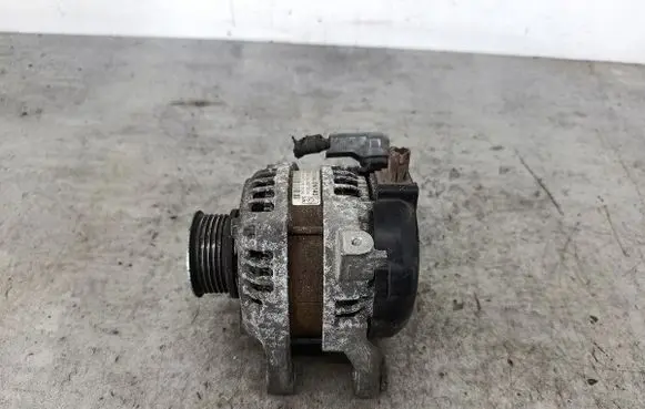 Toyota Yaris Generator/alternator 270600N140