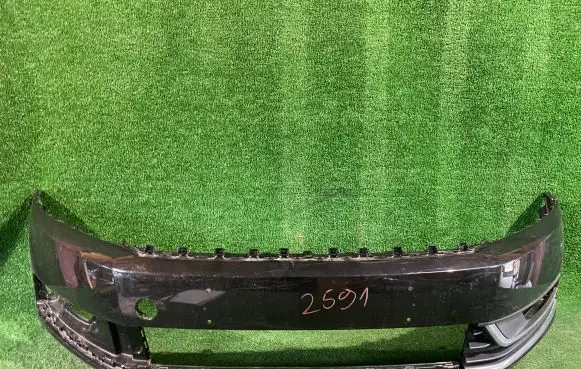 Volkswagen PASSAT B7 Front bumper 3AA807221