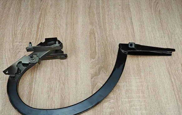 BMW 4 G22 G23 G24 G26 Tailgate/trunk/boot hinge 7487623