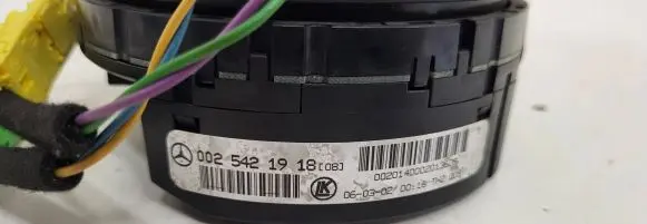 Mercedes-Benz C W203 Airbag slip ring squib (SRS ring) 0025421918 A22014000201