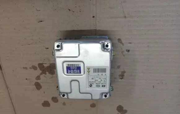 KIA Niro Voltage converter inverter 95100G5200