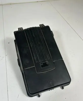 Audi Q3 8U Battery box tray cover/lid 3C0915443A
