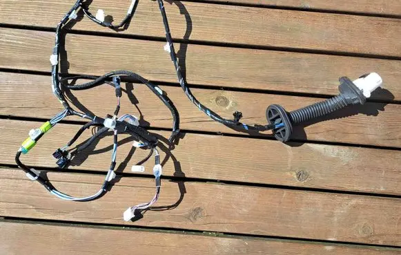 Lexus UX Front door wiring loom 8215276D50