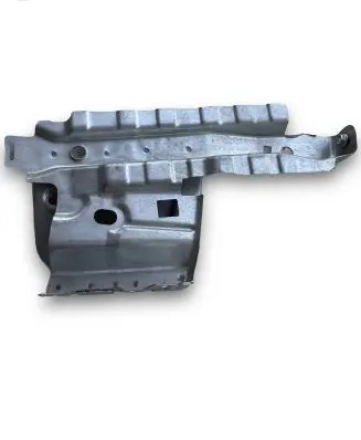 Ford C-MAX II Fender mounting bracket AM51R16C076AC