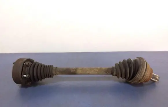 Volkswagen Touran I Front driveshaft 