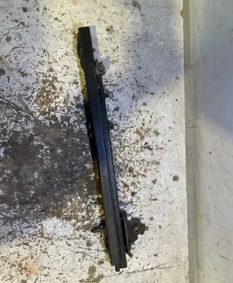 Dodge Challenger Front driver seat rail 