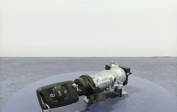 Seat Toledo I (1L) Ignition lock 1K0905851
