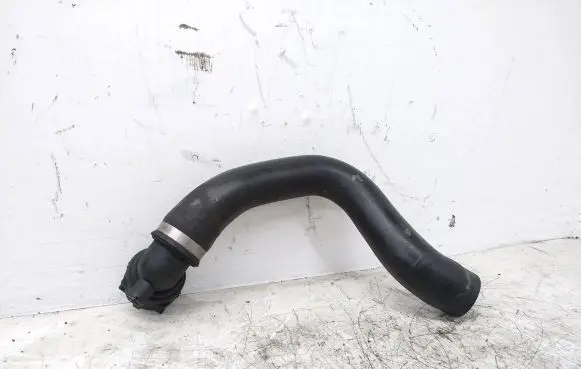 Audi A6 S6 C6 4F Engine coolant pipe/hose