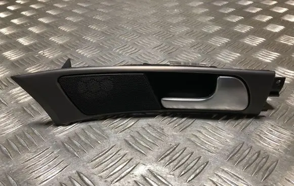 Audi A6 S6 C5 4B Other interior light 4B0919063A