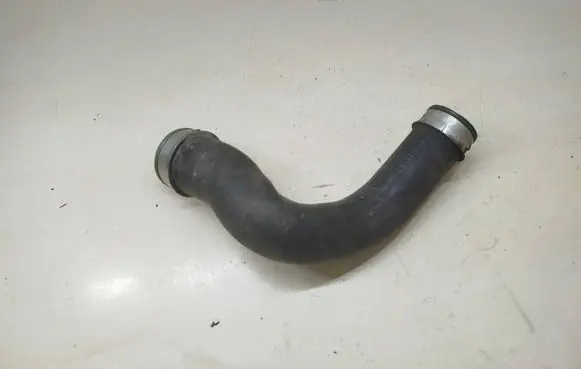 Volkswagen Transporter - Caravelle T5 Intercooler hose/pipe 
